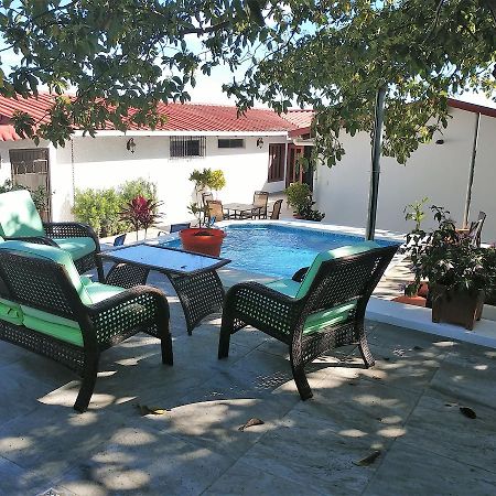 El Mirador Suites マナグア エクステリア 写真