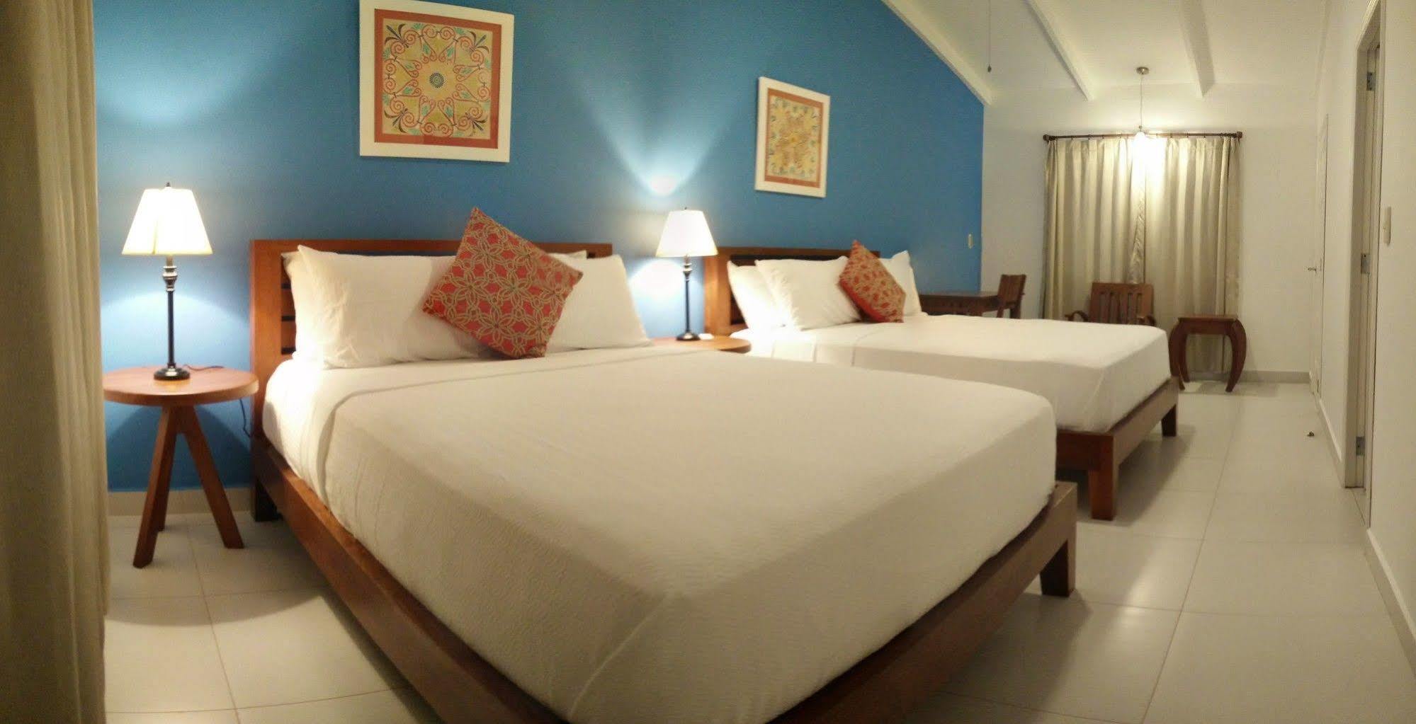 El Mirador Suites マナグア エクステリア 写真